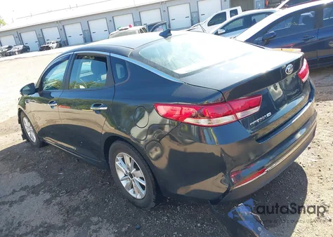 2016 Kia Optima Lx z USA, uszkodzony, nr VIN 5XXGT4L32GG028099